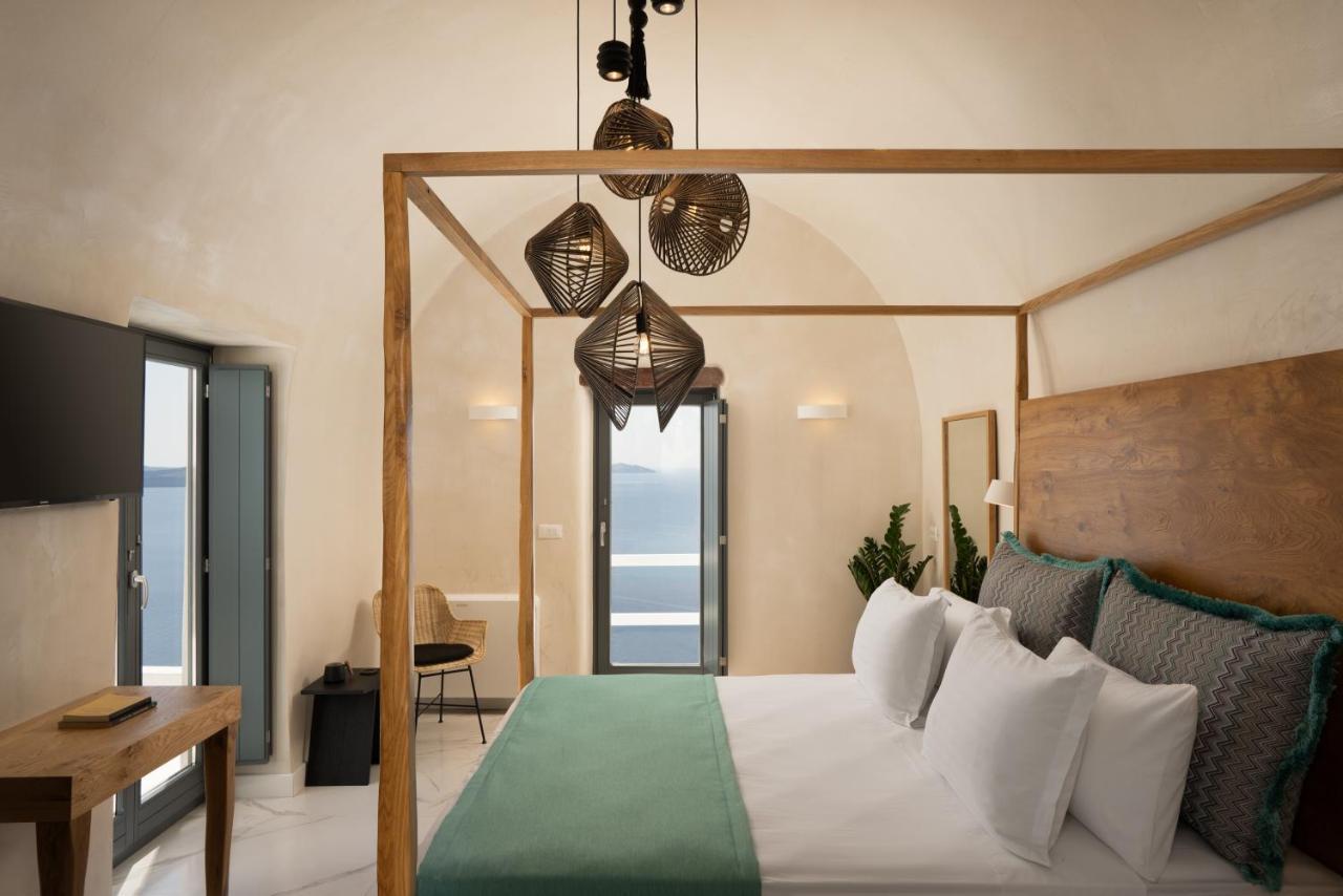 Gala Suites Oia (Santorini)
