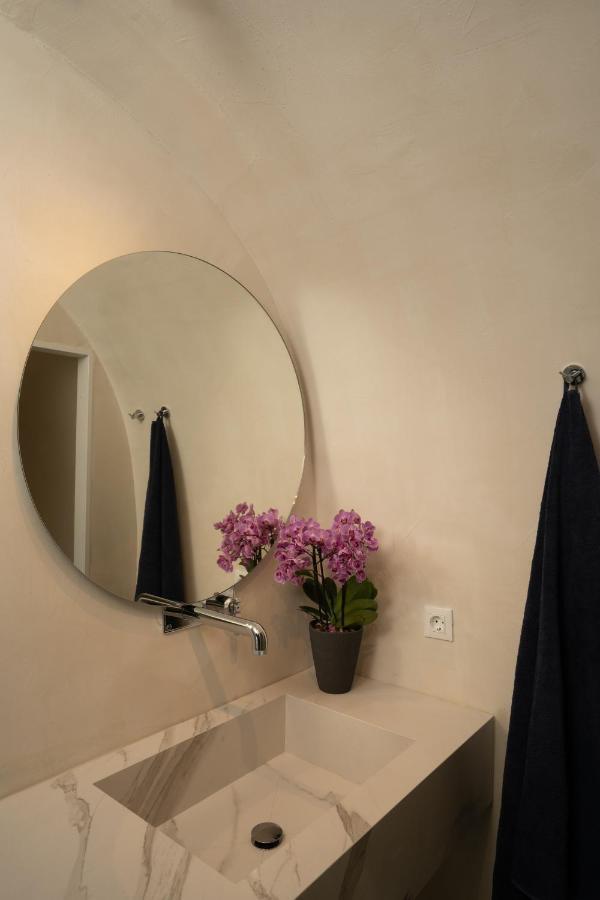 Gala Suites Oia (Santorini)