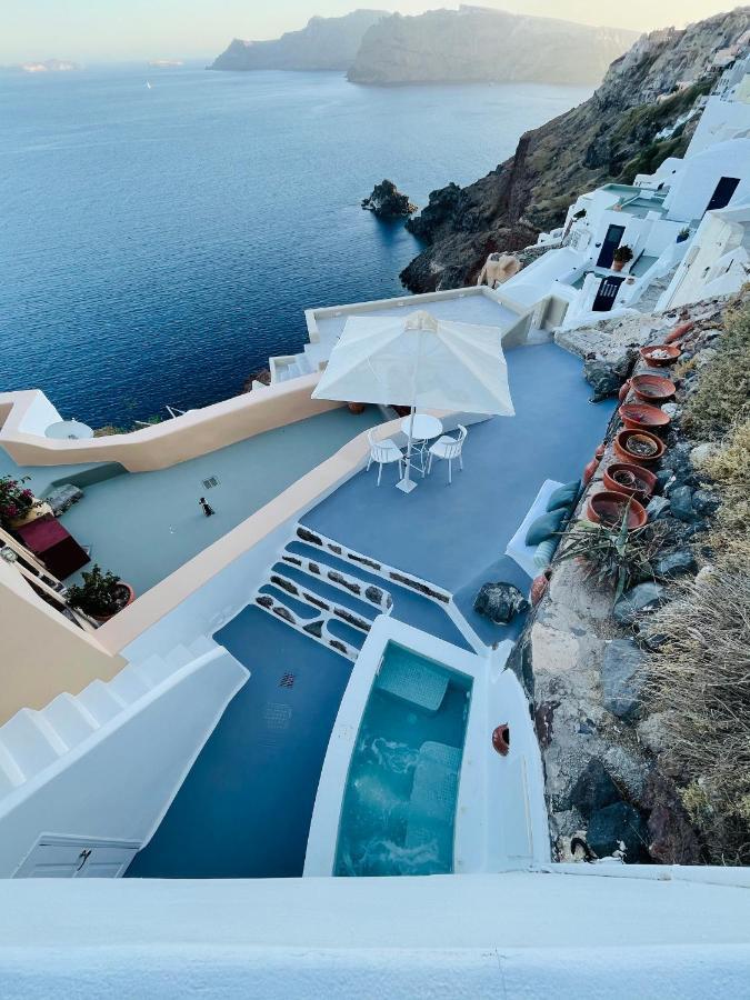 Blue Sky Cave House Ia