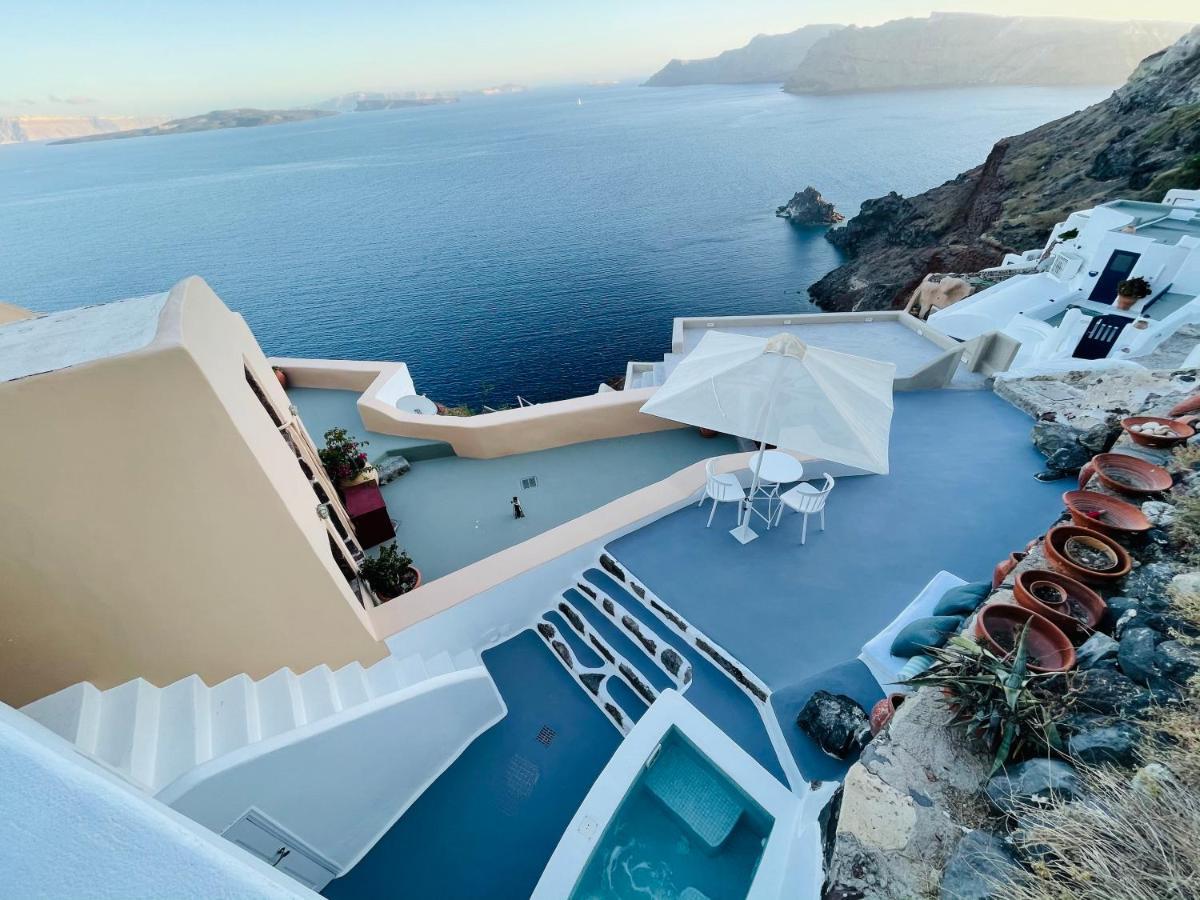 Blue Sky Cave House Ia