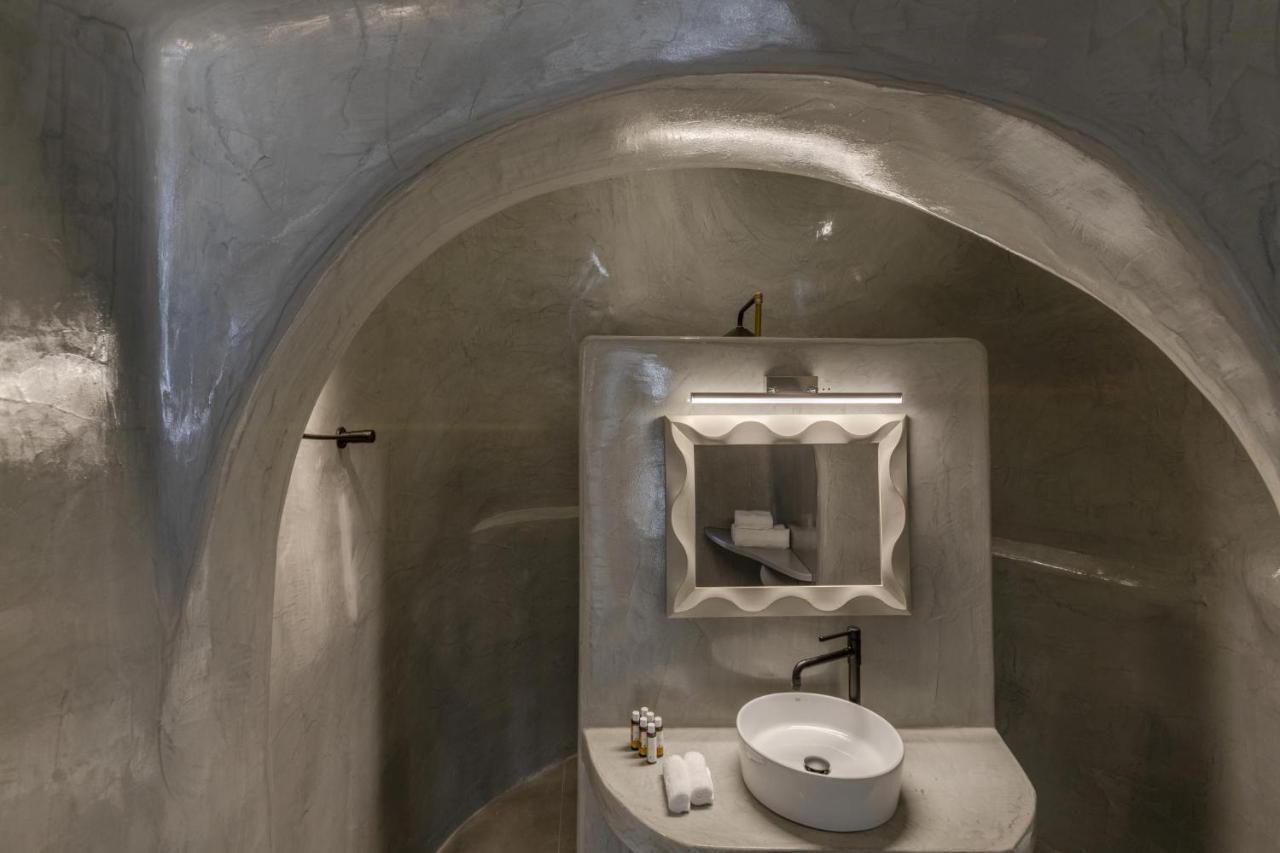 Ammoudi Sunset Cave Santorini Apartment