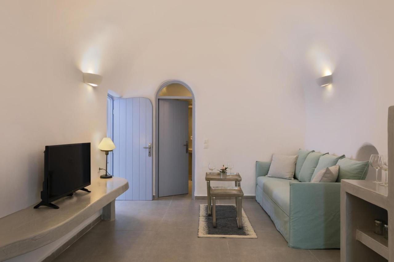Ammoudi Sunset Cave Santorini Apartment