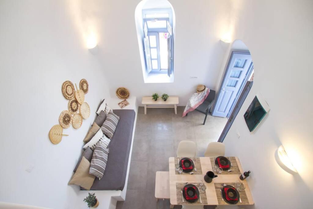 Twin Cave House Holiday home *