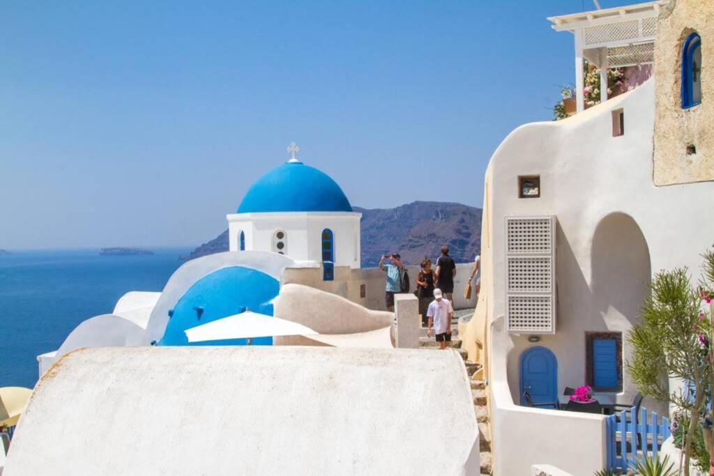 Holiday home Twin Cave House Oia (Santorini)