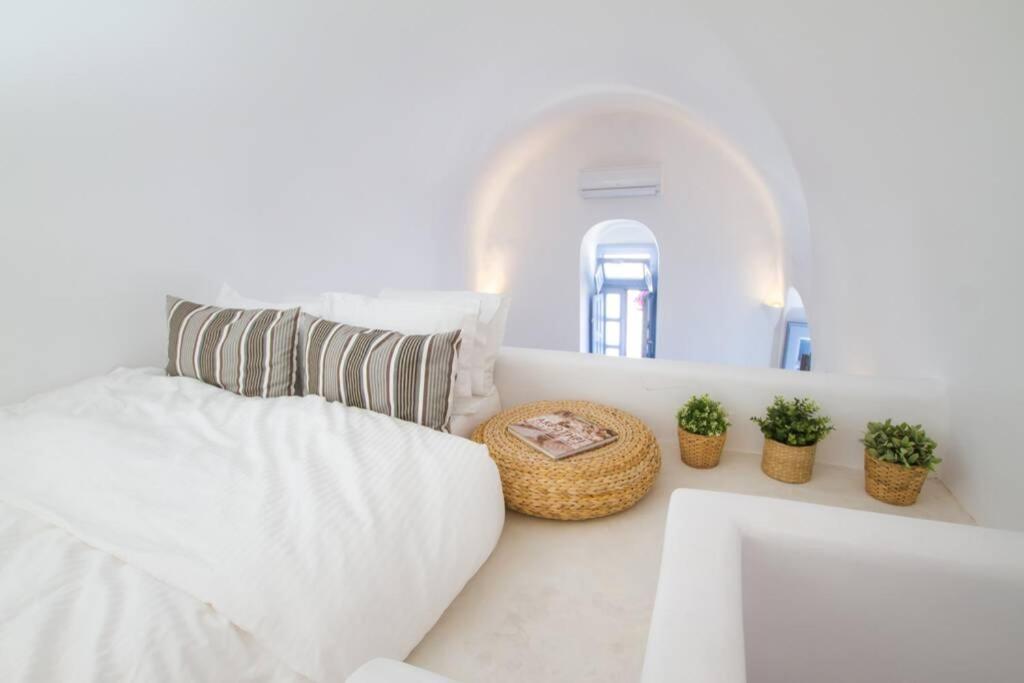 Twin Cave House Holiday home *