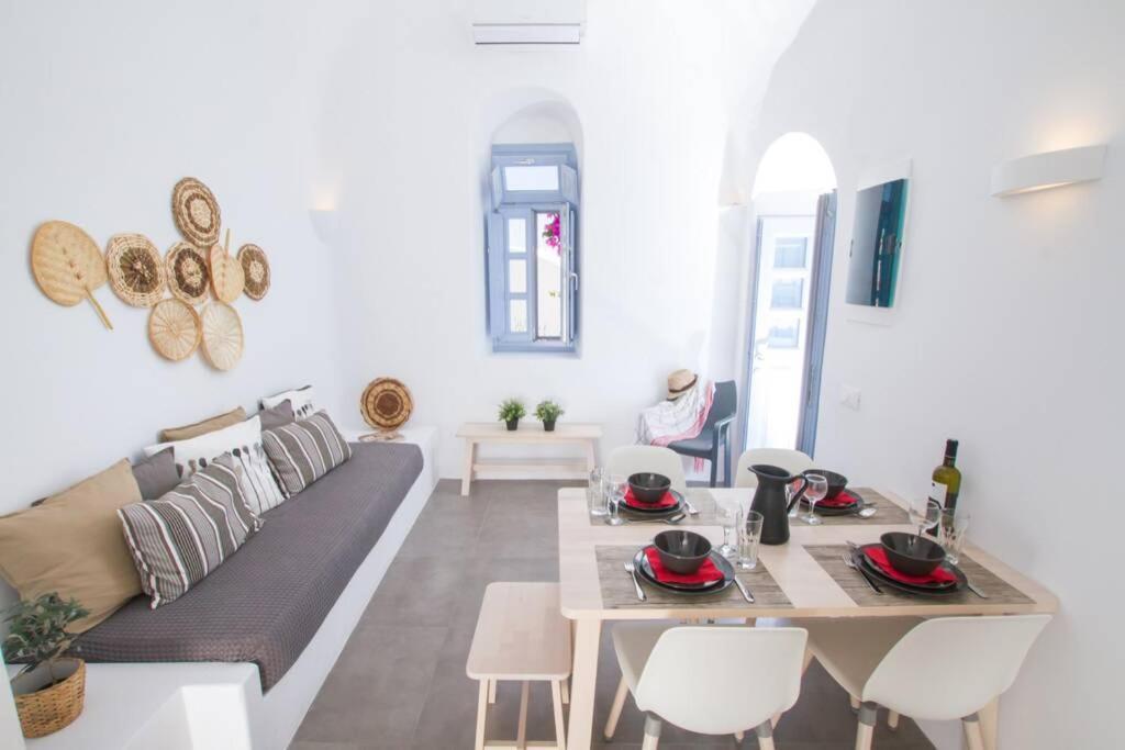 Holiday home Twin Cave House