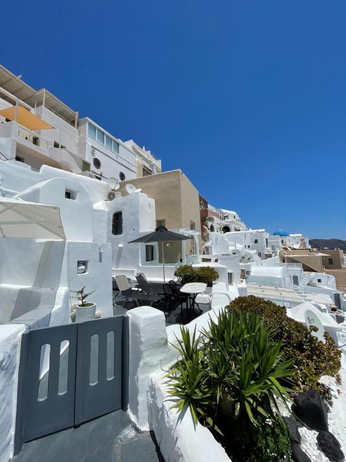 Apartment Collection Oia (Santorini)