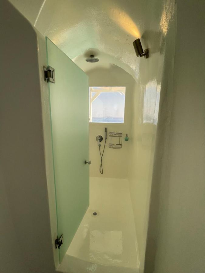 Apartment Collection Oia (Santorini)