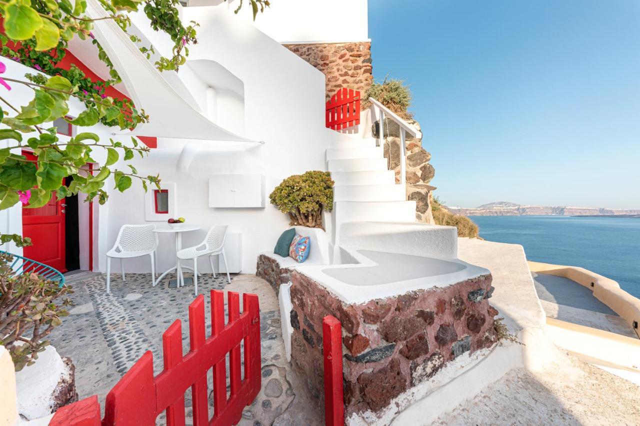 White Cave By Caldera Oia (Santorini)