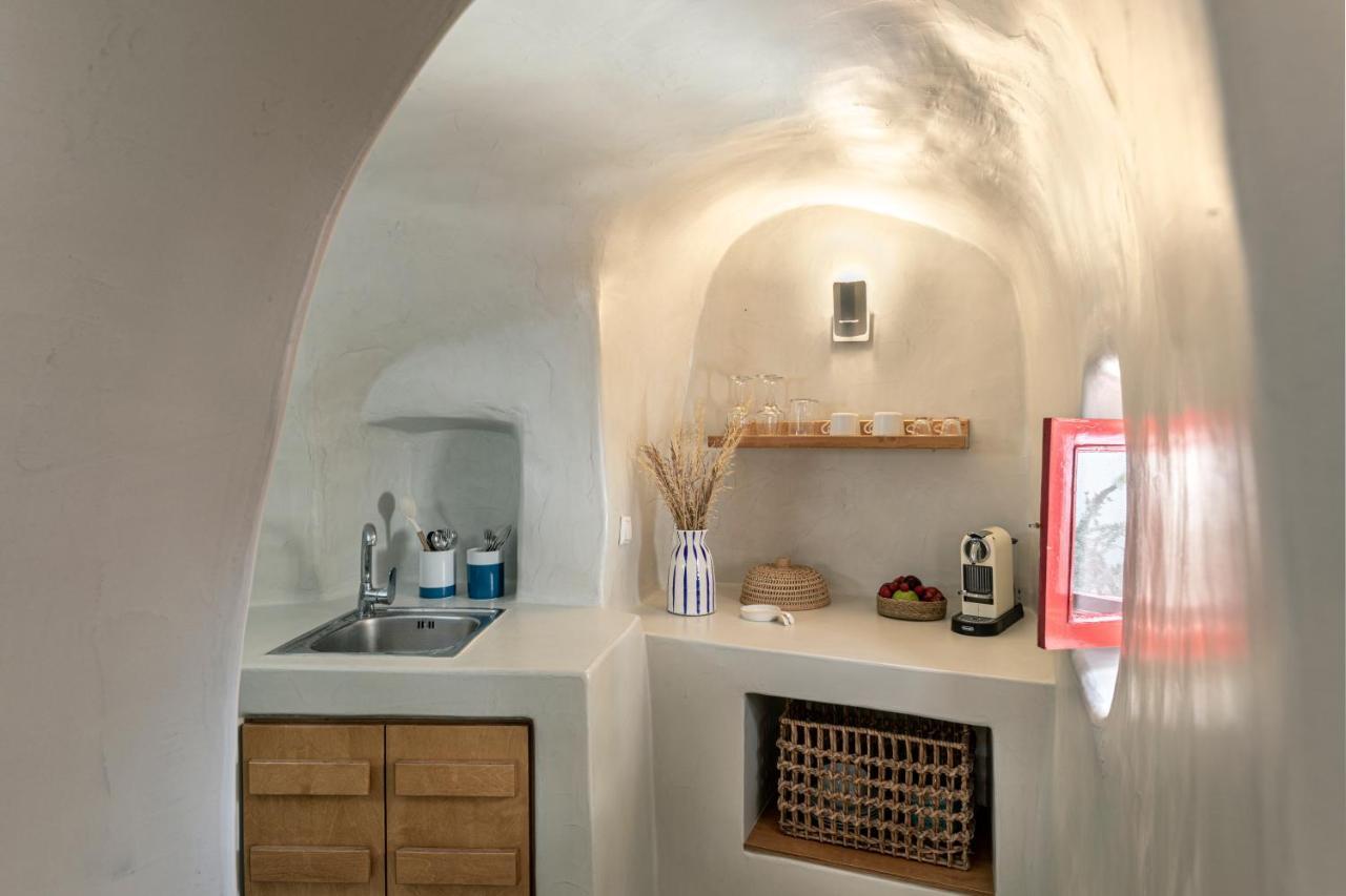 White Cave By Caldera Villa Oia (Santorini)