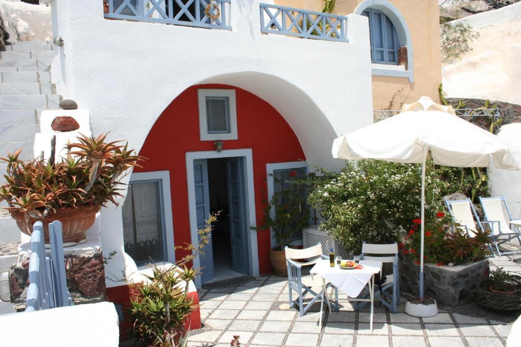 Apartment Lava Oia's *