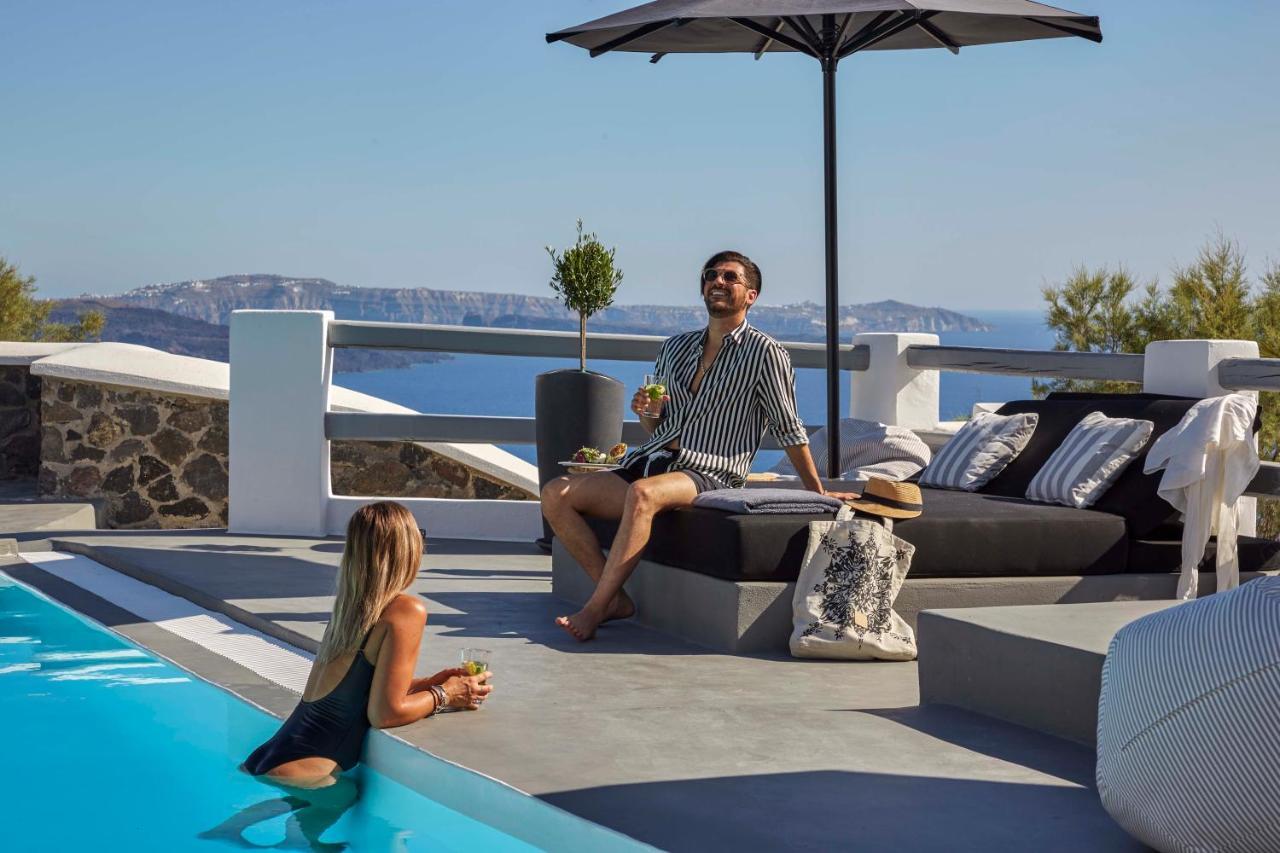 Mr And Mrs White - Santorini Hotel
