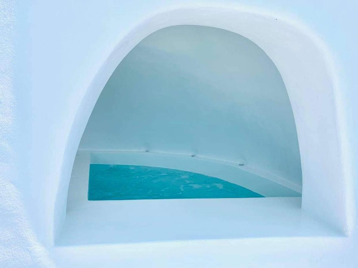 Apartment Lioyerma Cave With Private Outdoor Hot Tub