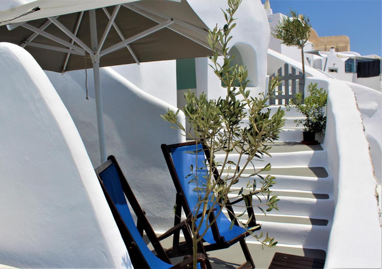 Apartment Lioyerma Cave With Private Outdoor Hot Tub Oia (Santorini)