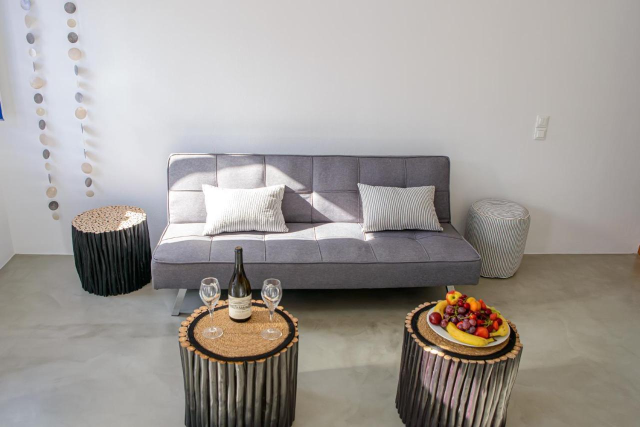 Arcadoia House *