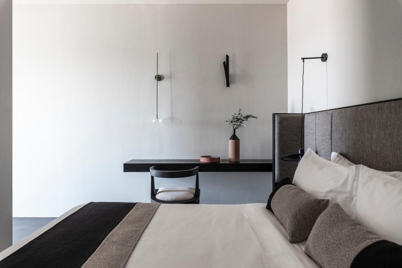 Aparthotel Nimbus Santorini Oia (Santorini)