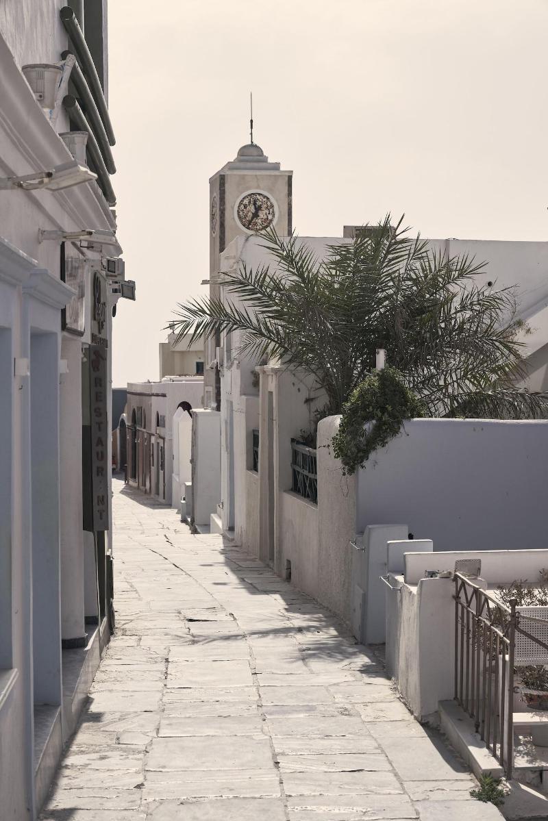Alisaris Cave Villa Oia (Santorini)