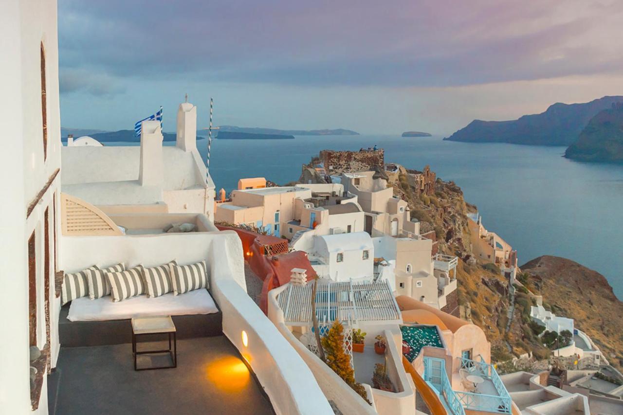 Sophia Privilege * Oia (Santorini)