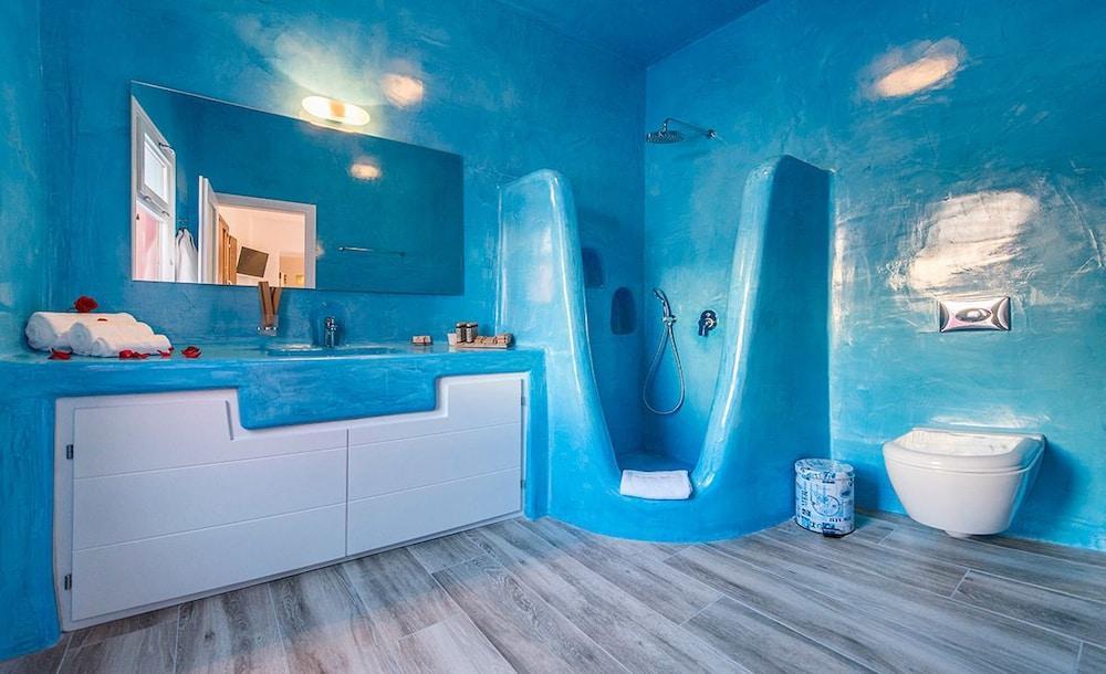 Anemi House &