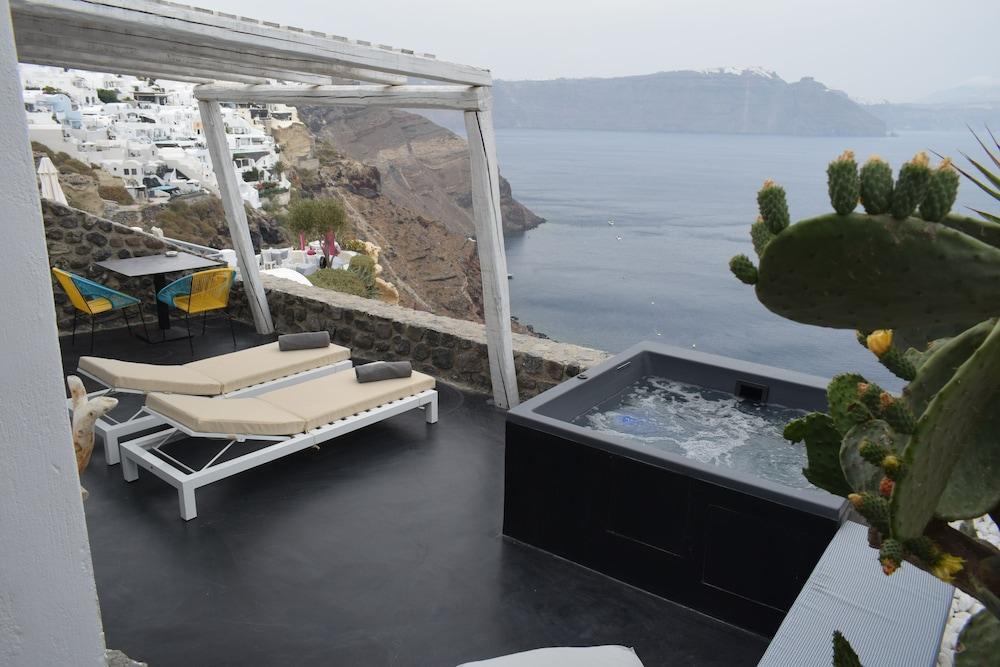 Villa Solstice Luxury Oia (Santorini)