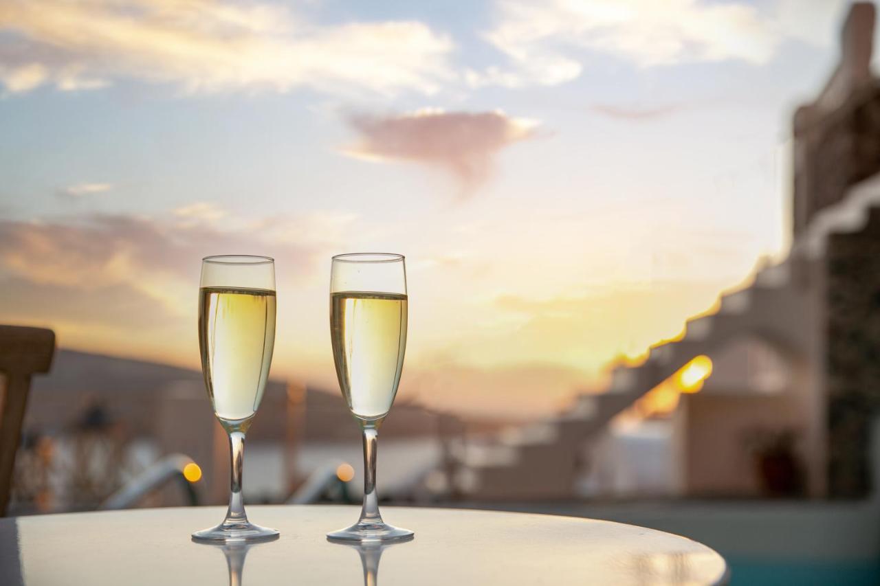 Mare (adults Only) Oia (Santorini)