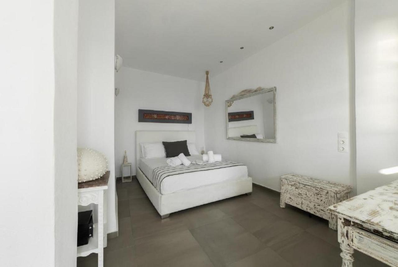 Amoudi Oia (Santorini)