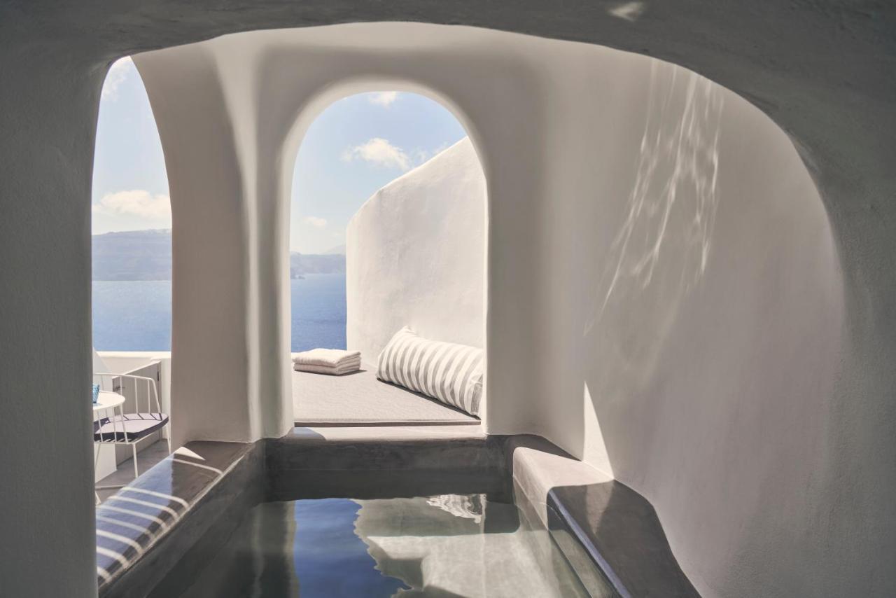 Alisaris Cave Villa *