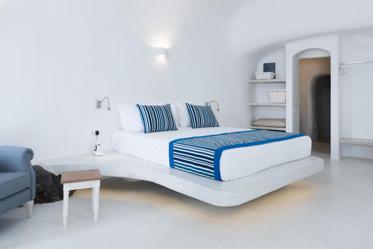 Hotel Maregio Oia (Santorini)