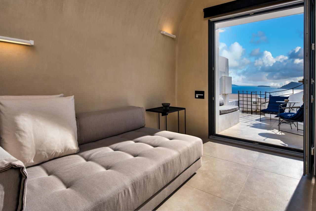 Villa Iota Monocave By Thireon *