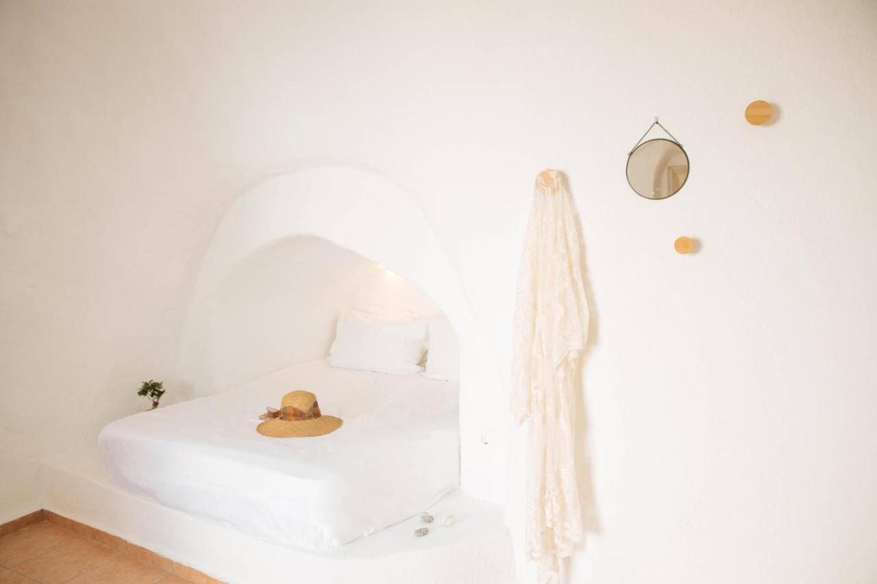 Athiri By A Terre Cave * Oia (Santorini)