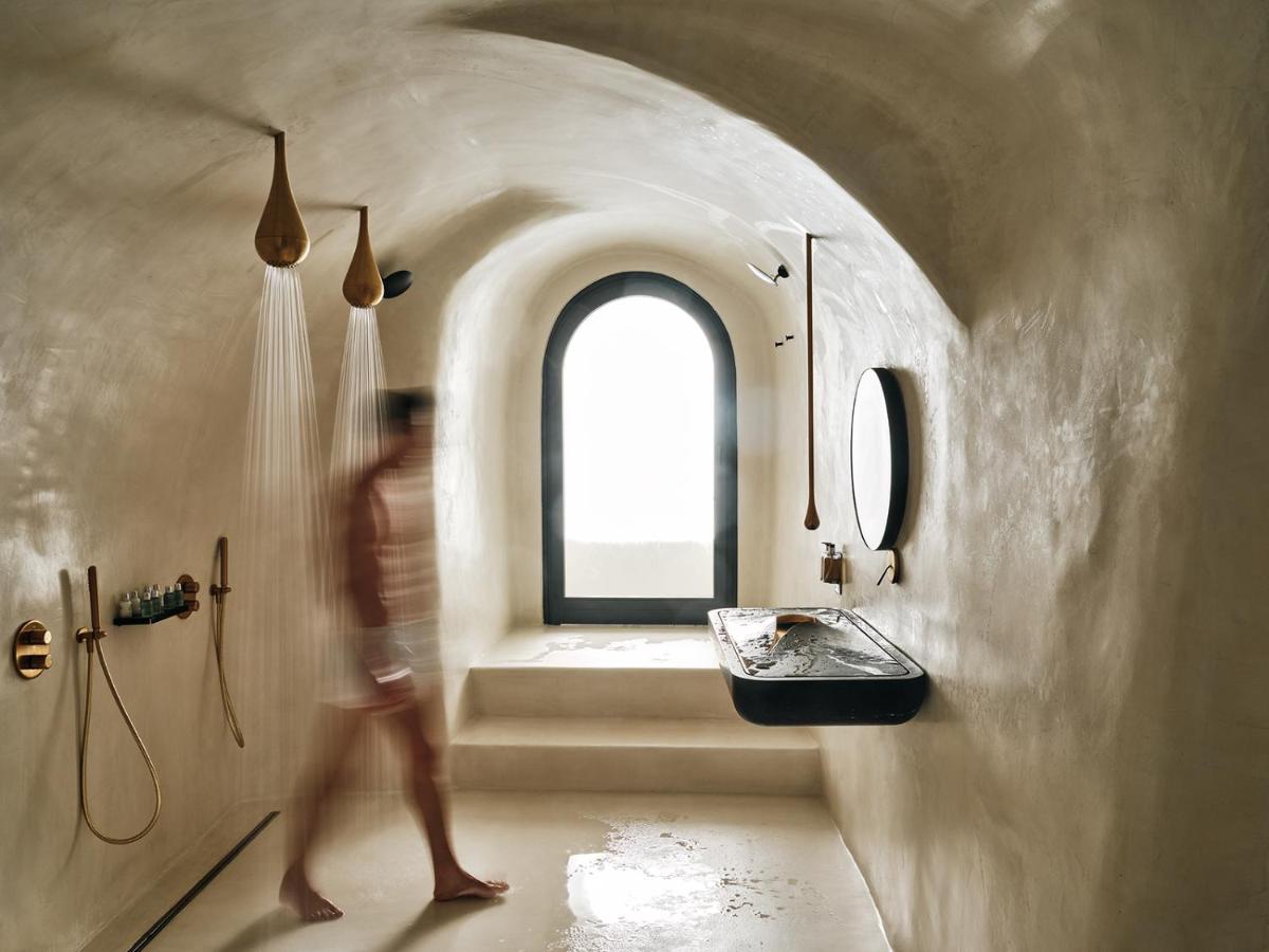 Abyss Hotel 5*
