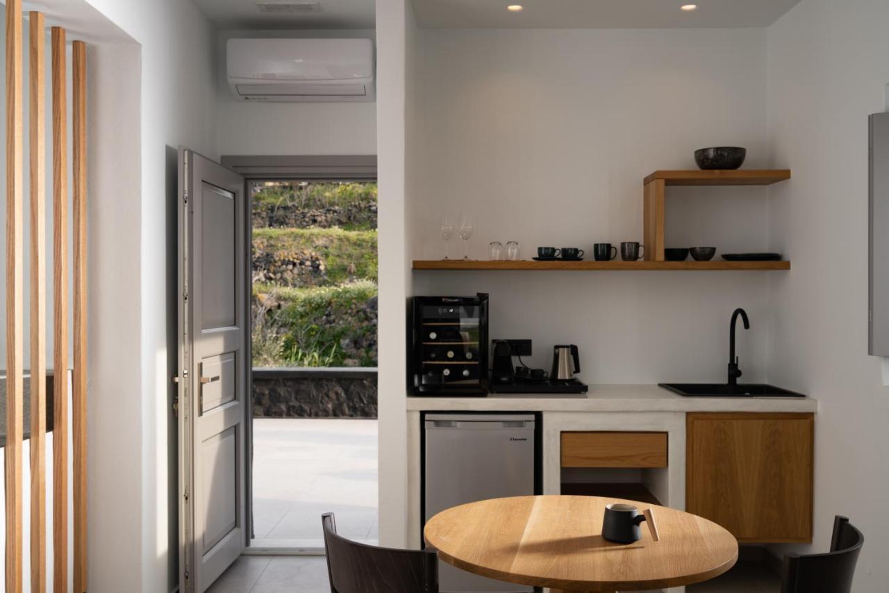 Saint John Oia-exclusive Private Heated Pool Apartment