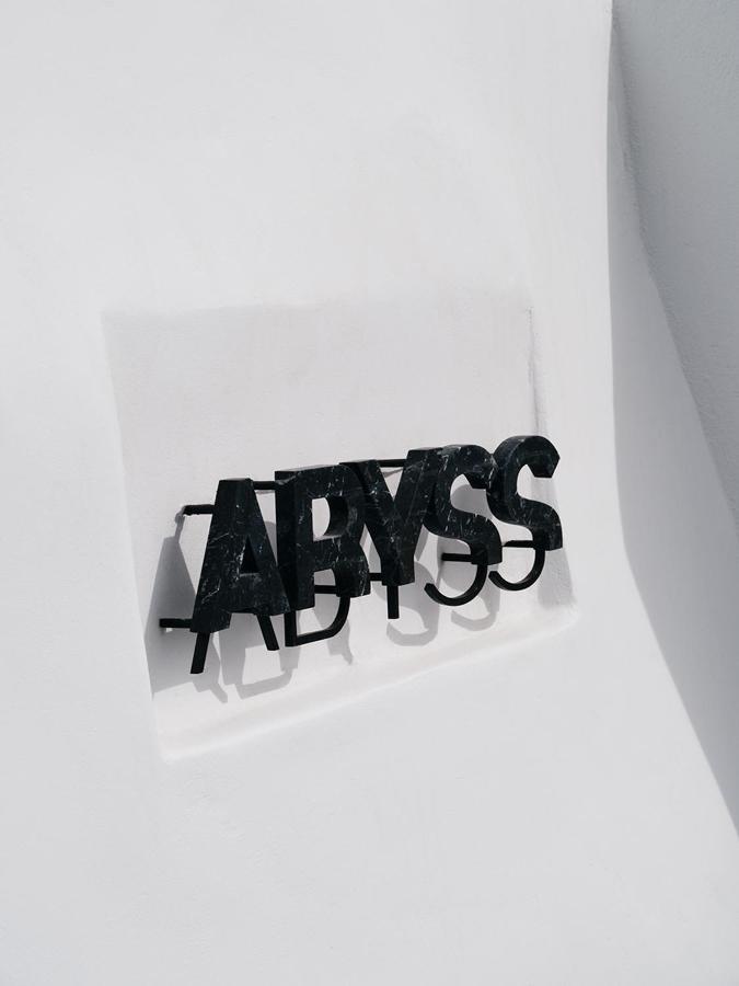 Hotel Abyss