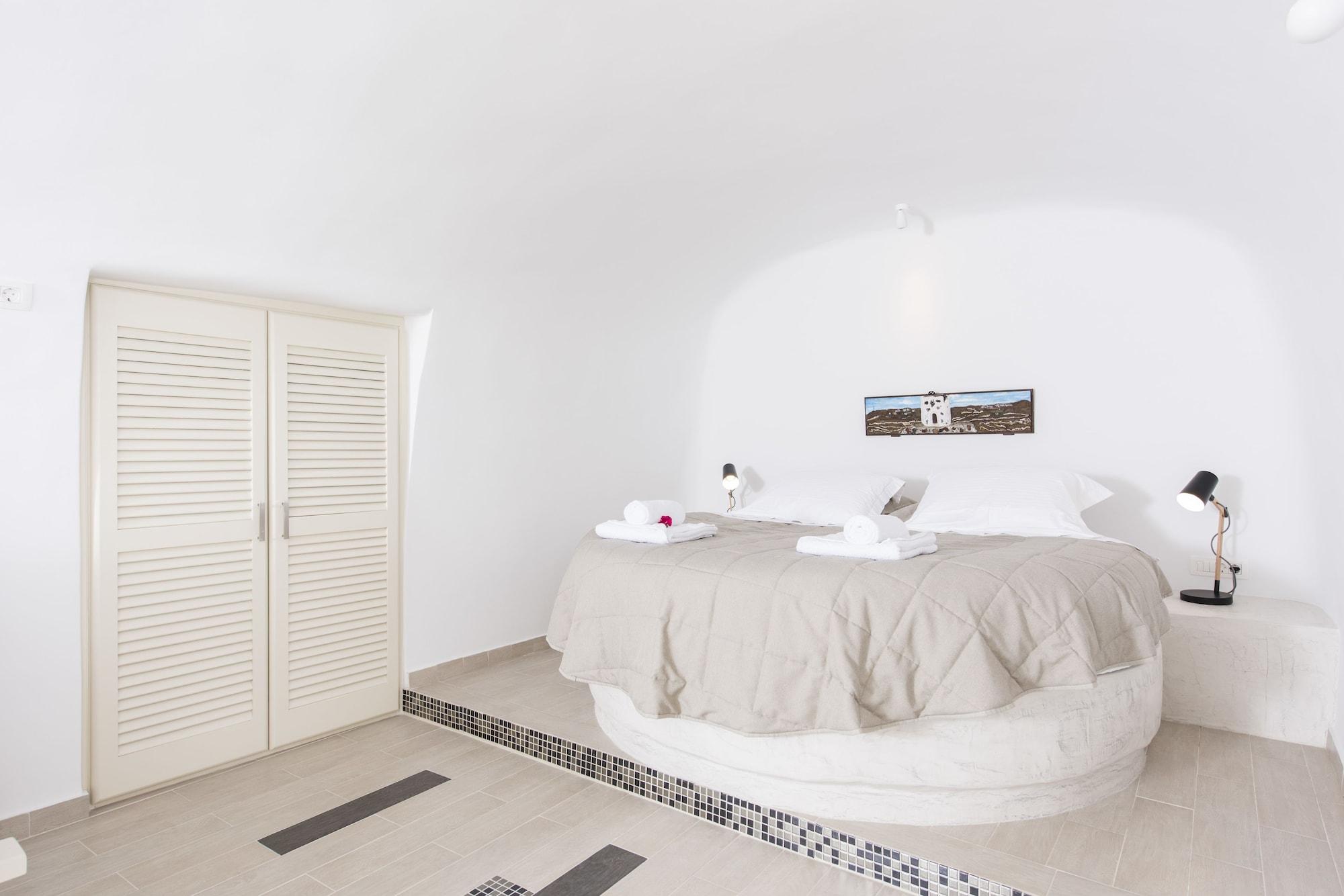 Ambition (adults Only) 3* Oia (Santorini)