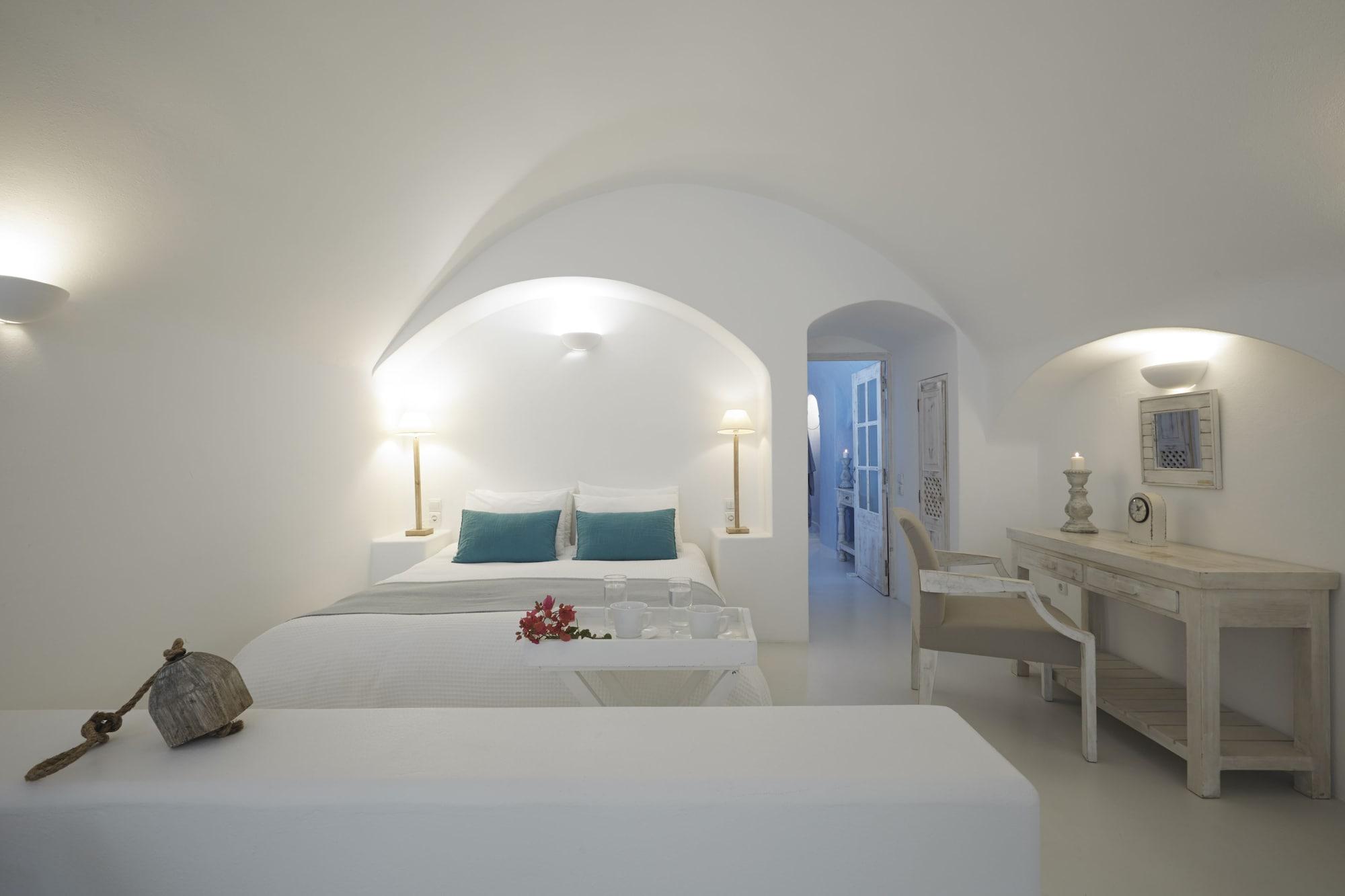 Holiday home Azalea Oia (Santorini)