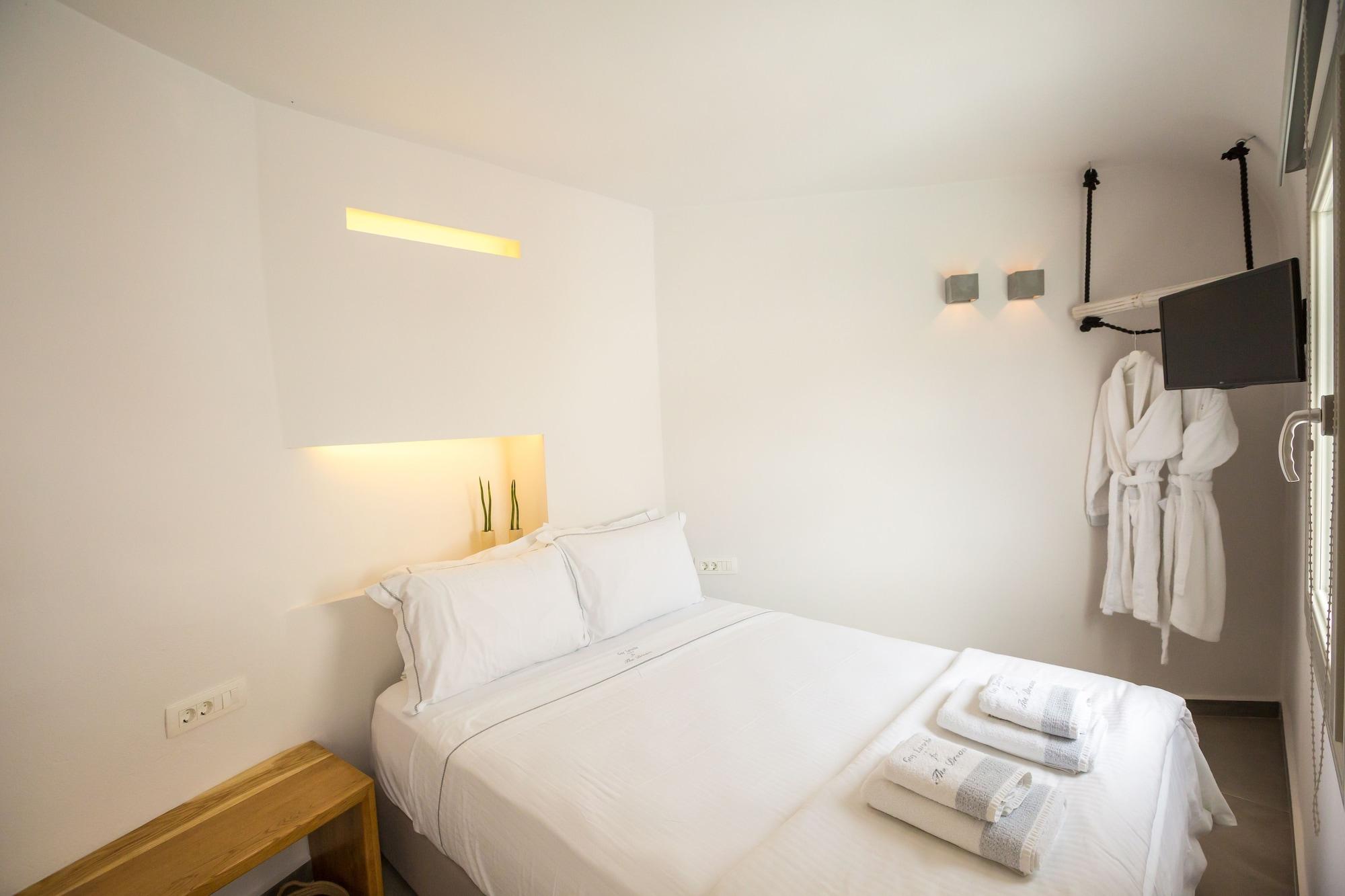 The Dream Hotel Oía