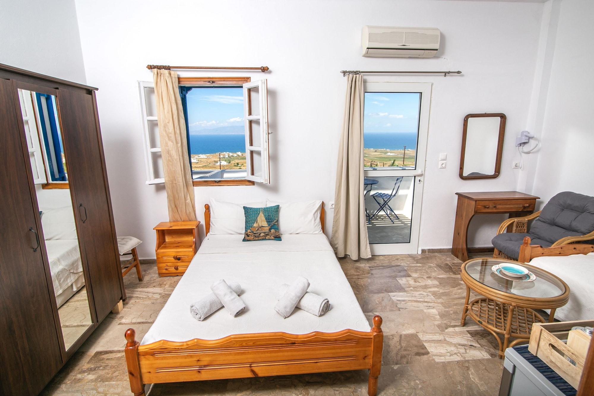 Stelios Apartment *