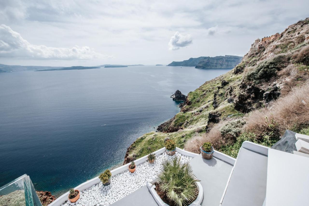 Villa Virginia's Cave Oia (Santorini)