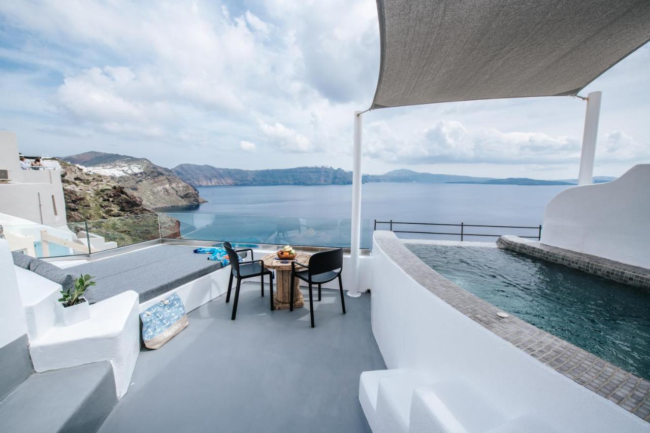 Villa Virginia's Cave Oia (Santorini)