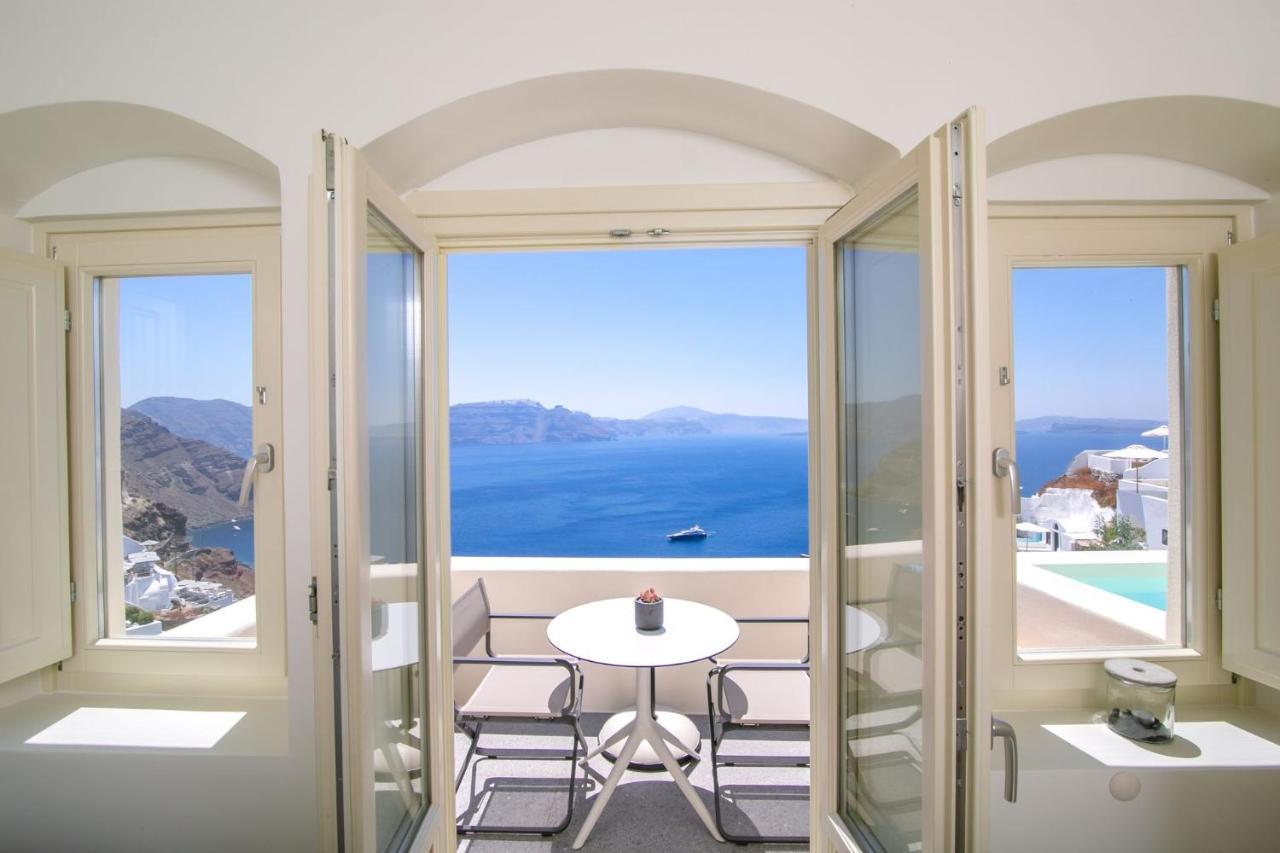 Aloia Villas Santorini Two Bedroom Villa With Outdoor Hot Tub Spyros Demi * Oia (Santorini)