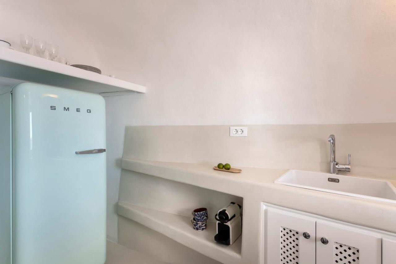 Villa Bluedome Cavehouses By Otium Ia