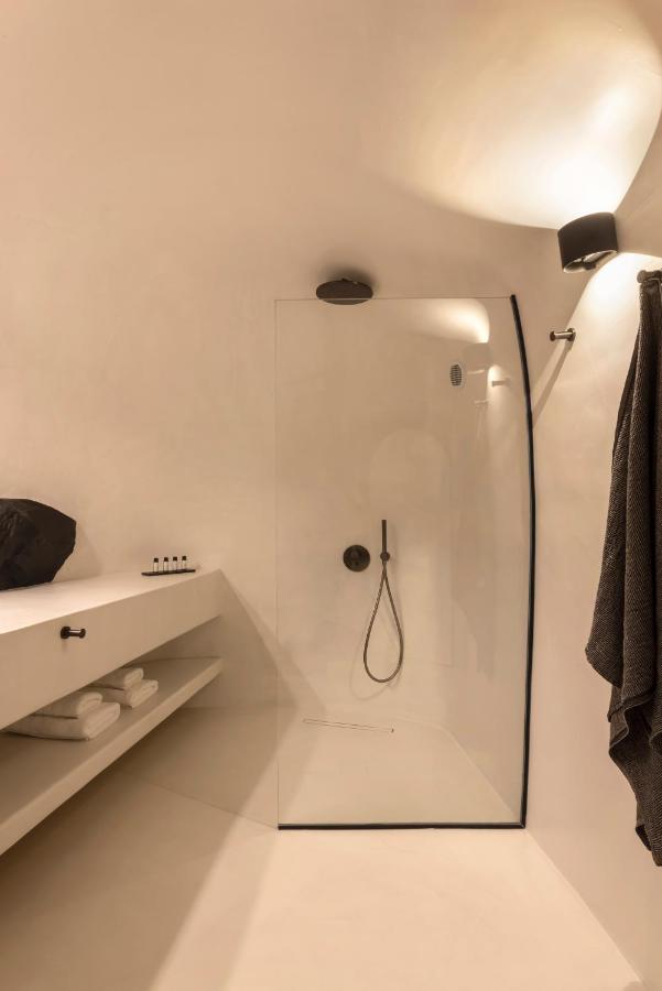 Bluedome Cavehouses By Otium Ia