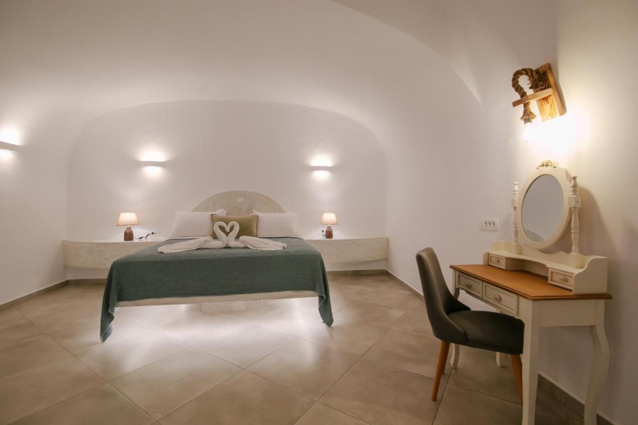Sun Angelos - Luxury Cave Aparthotel 4*