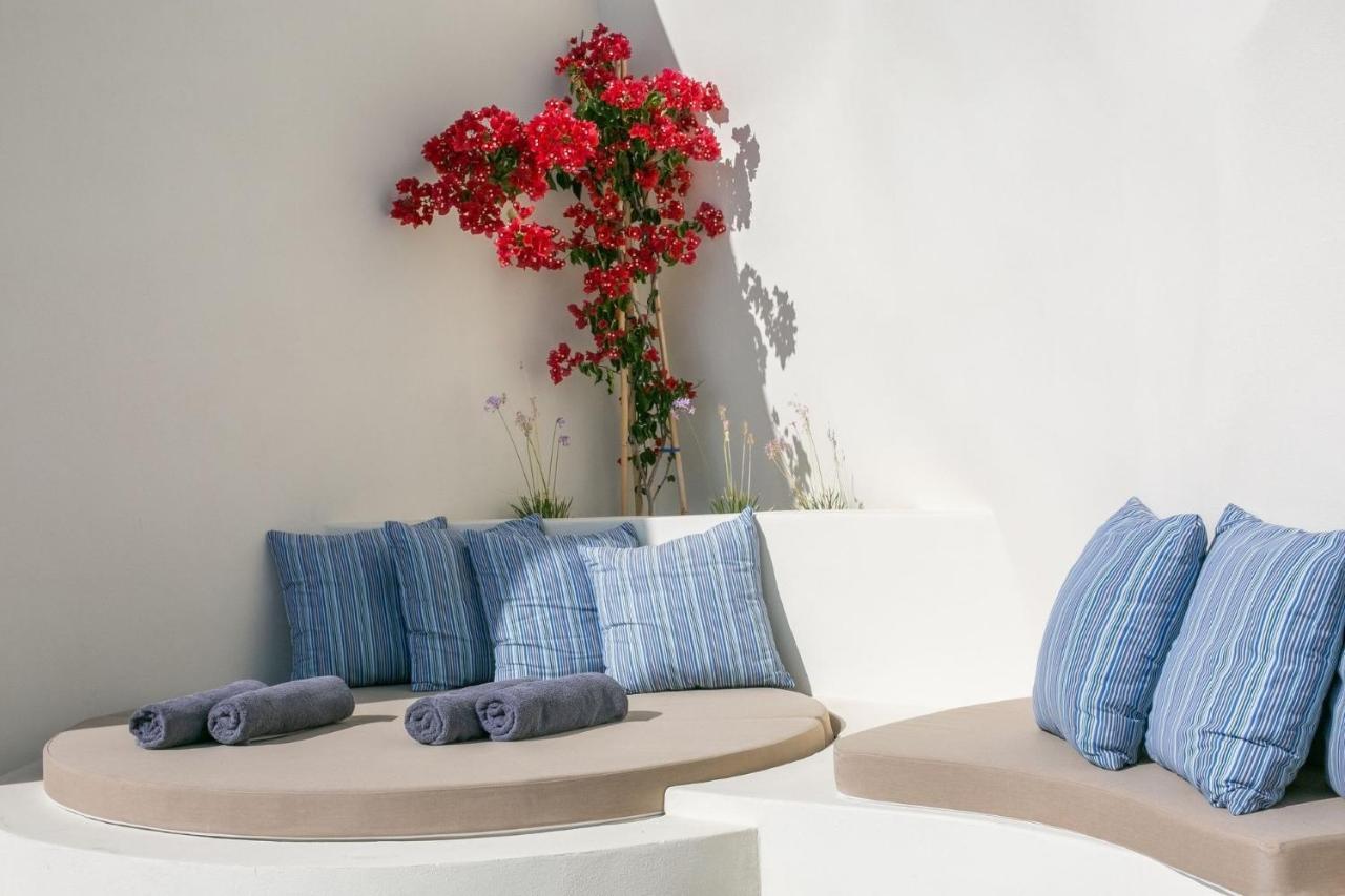 Aloia Villas Santorini Two Bedroom Villa With Outdoor Hot Tub Spyros Demi *