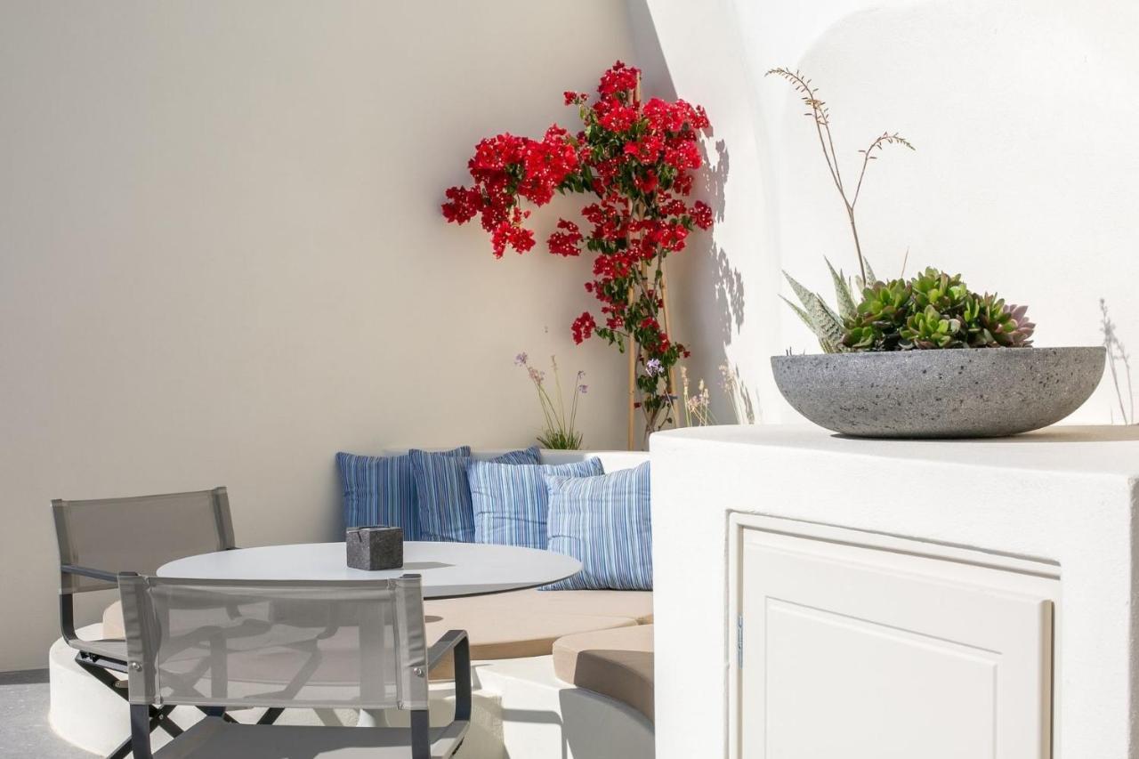 Aloia Villas Santorini Two Bedroom Villa With Outdoor Hot Tub Spyros Demi * Oia (Santorini)