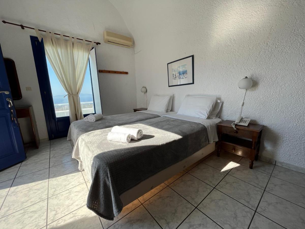 Olympic Aparthotel Oia (Santorini)