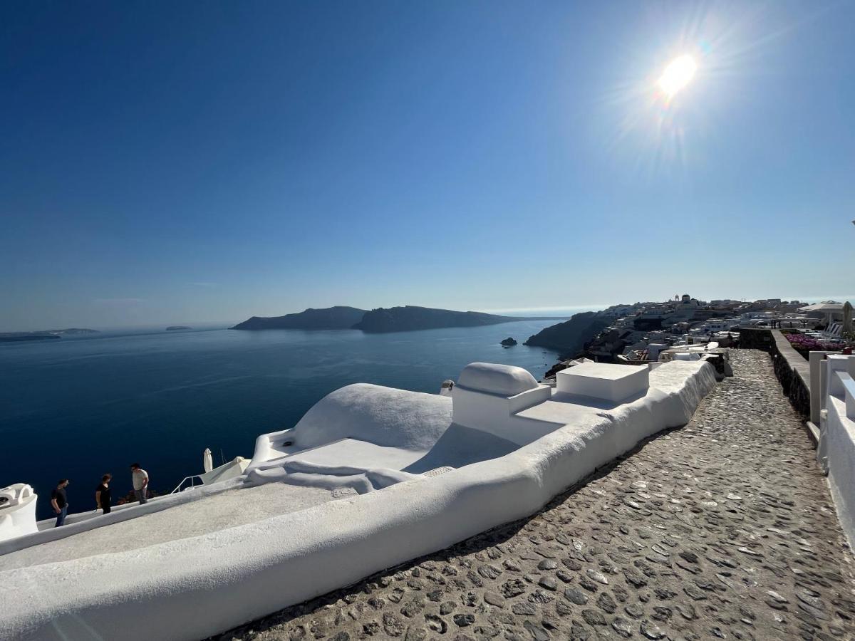 Olympic 3* Oia (Santorini)