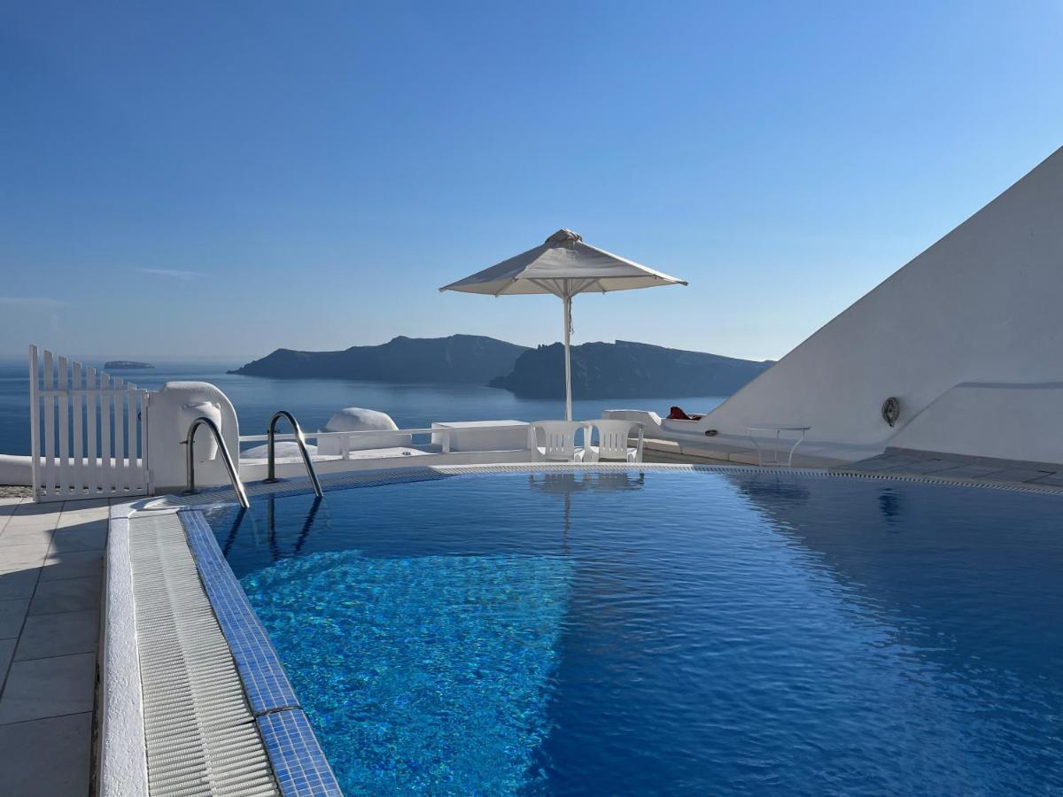 Olympic Aparthotel Oia (Santorini)