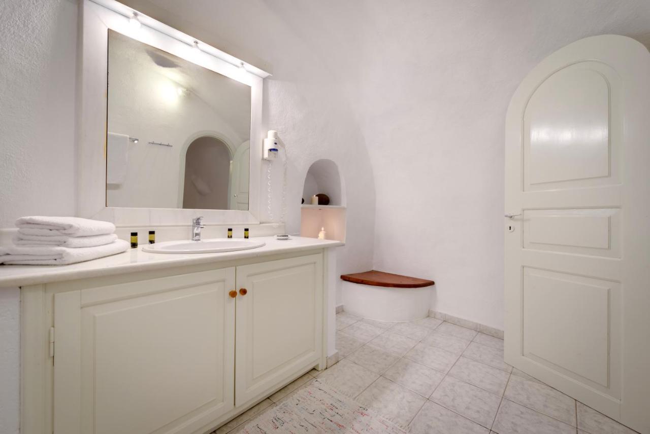 Hotel Chelidonia Traditional Oia (Santorini)