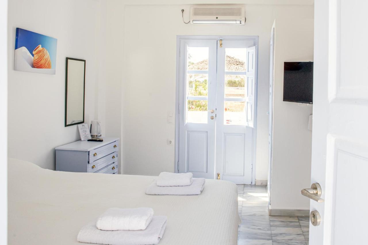 Pelagos - Oia (Santorini)